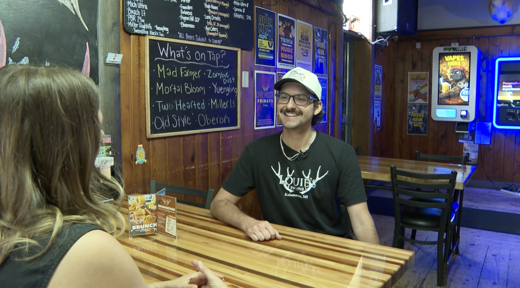 julie and bartender.png