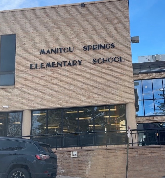 Manitou Springs Elementary School 