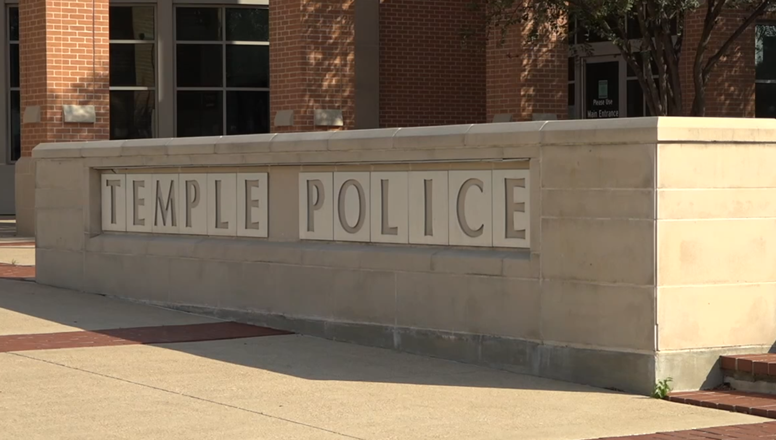 Temple police PD sign