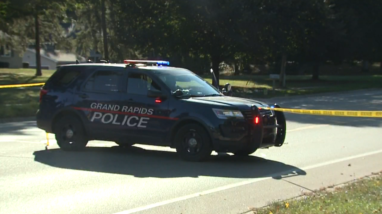 Grand Rapids stabbing and barricaded subject