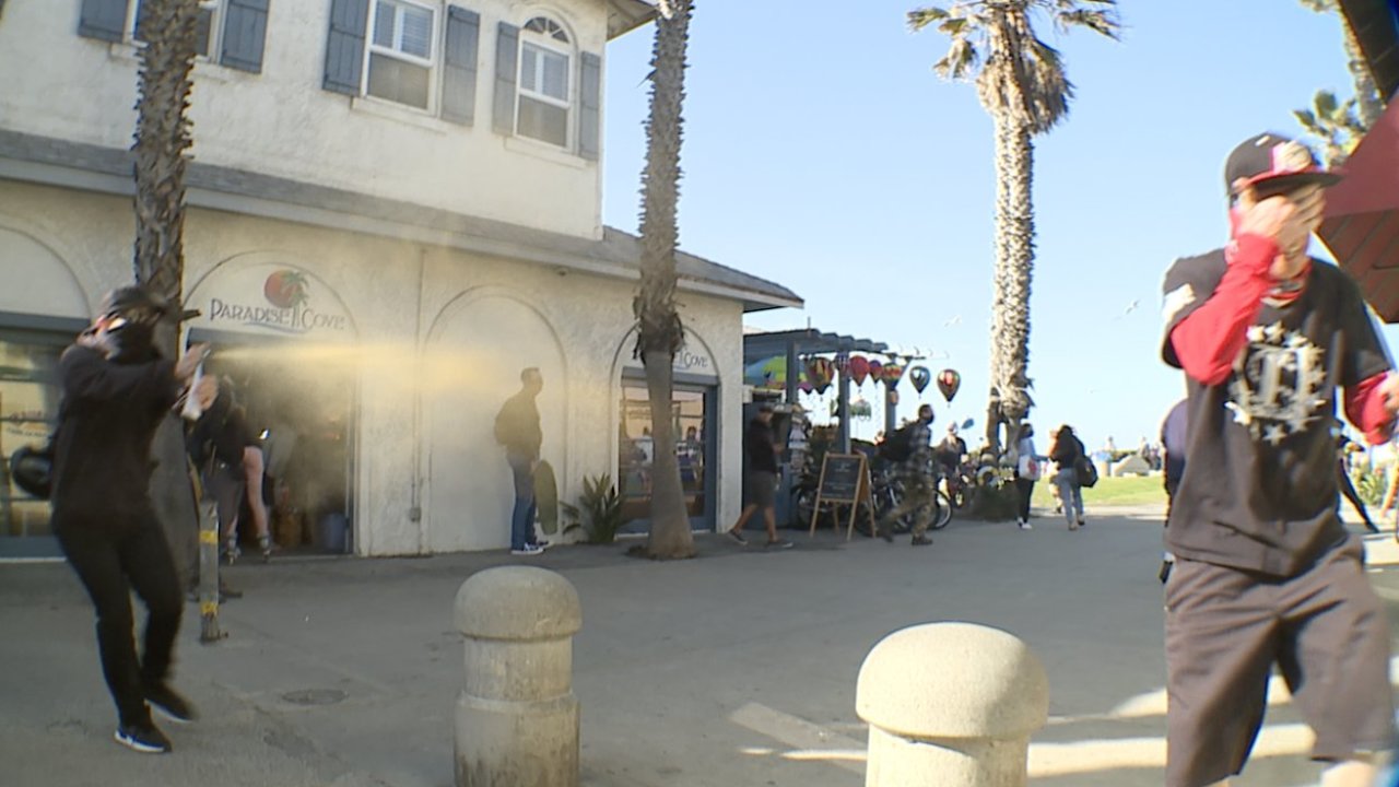 Pro-Trump, counter-protesters clash in Pacific Beach