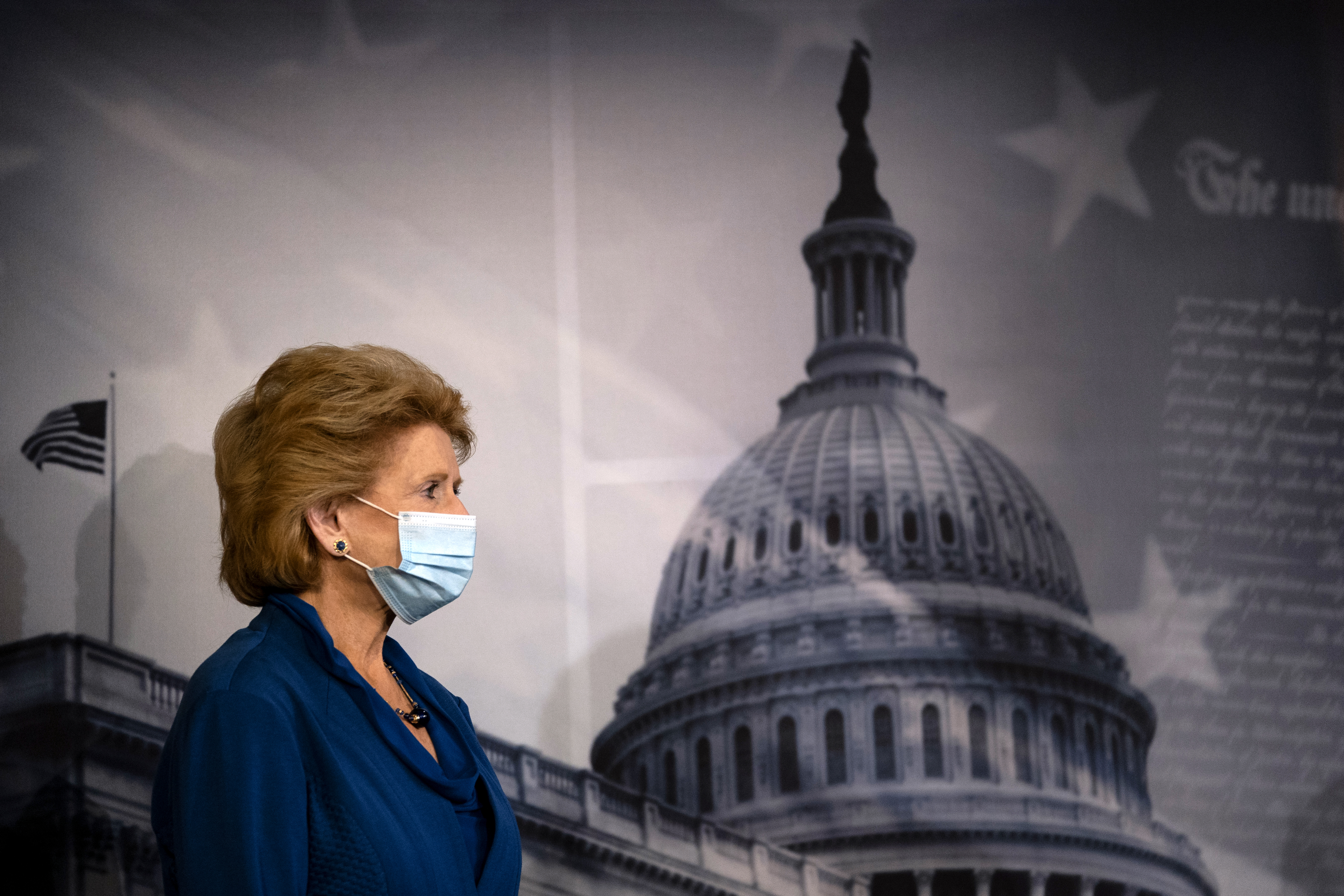 US Sen. Stabenow urges USDA to extend food program waivers