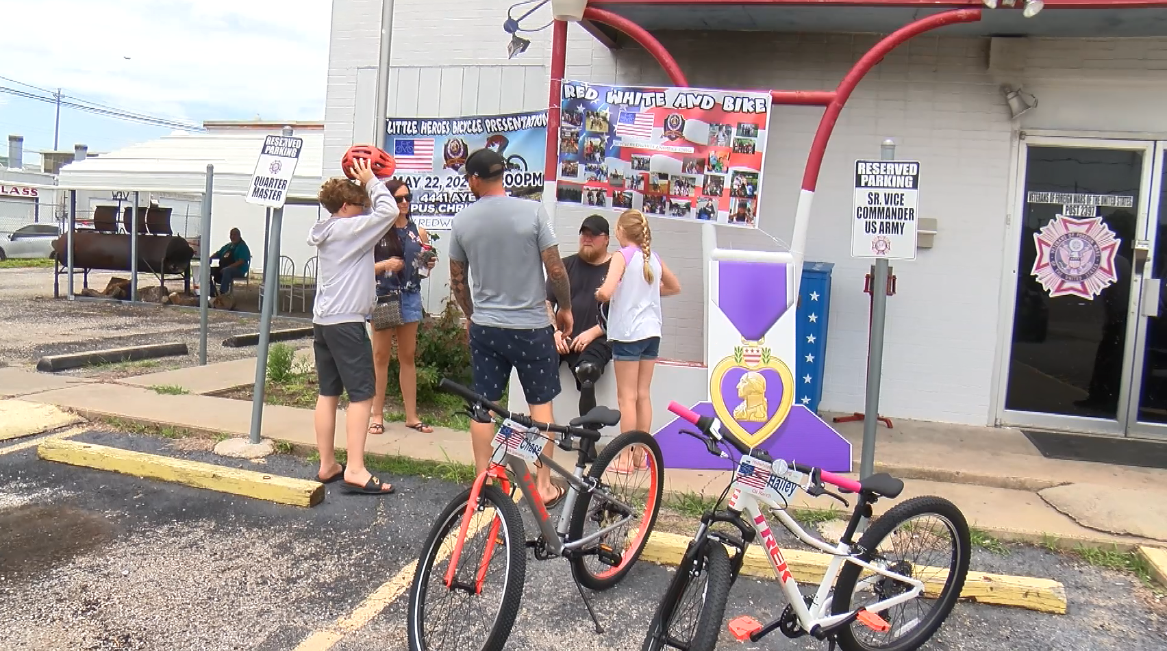 Organization gives bikes to children of local Purple Heart veterans - Vimarsana News