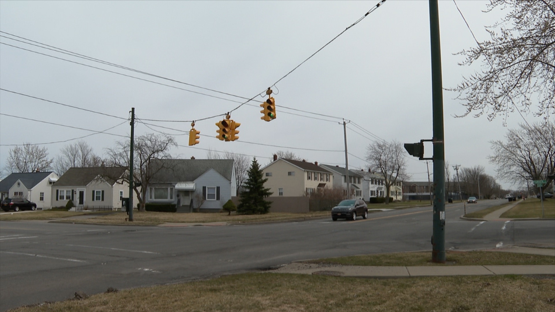 Town of Tonawanda intersection at Parker BLVD and Eggert Road