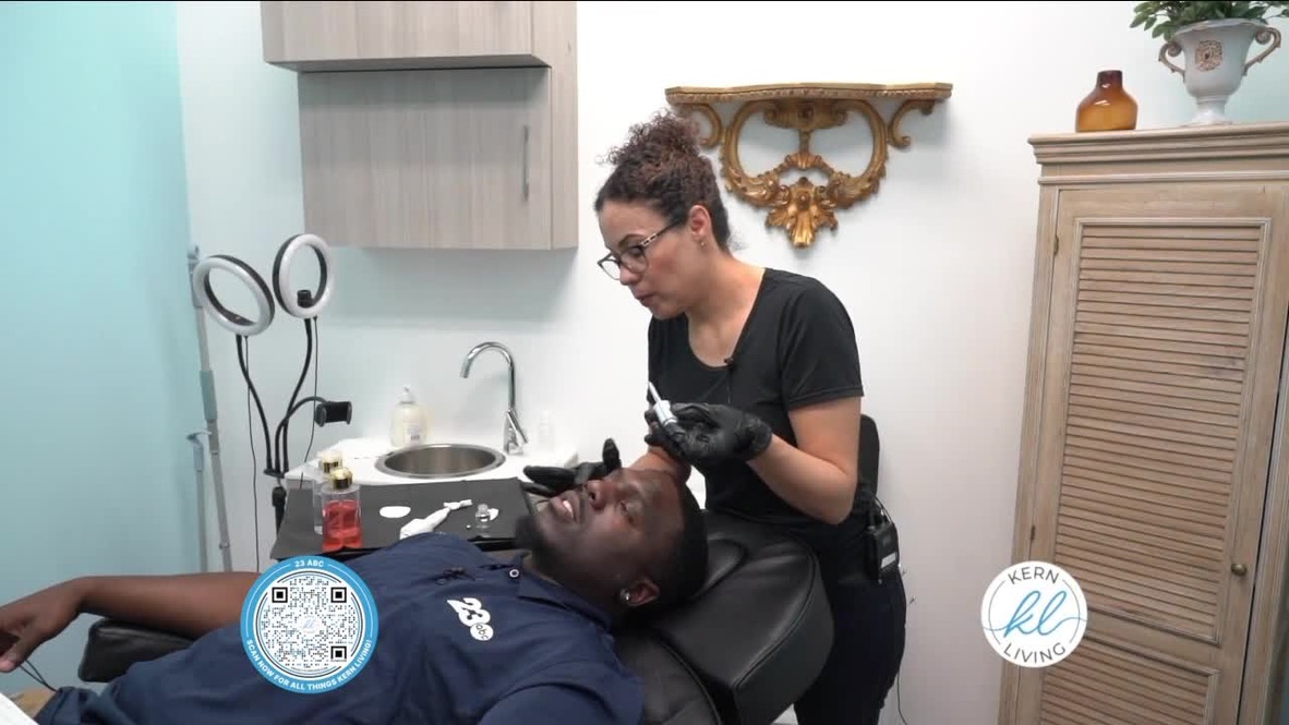 Ryan Nelson receiving fibroblast at Sola Salon Studios