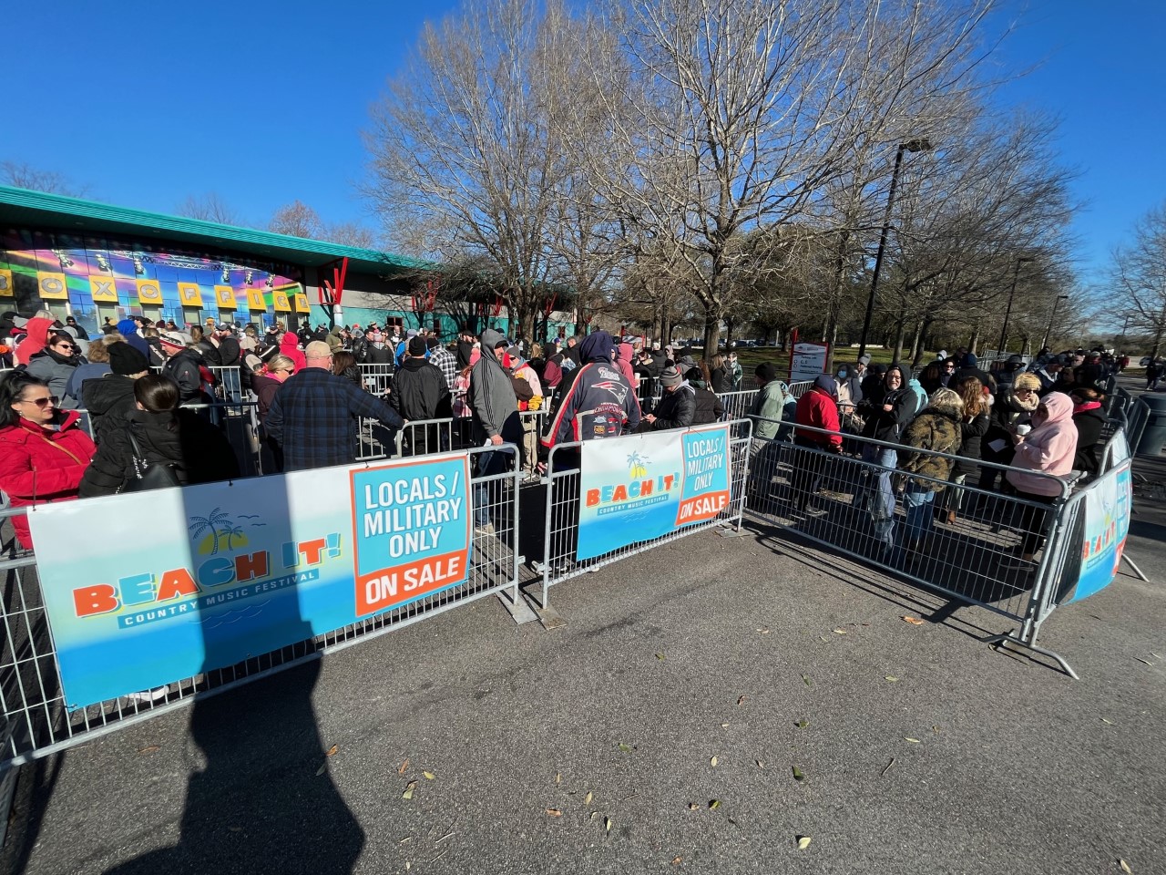 Local presale started Sunday, drawing in big crowds at the at Veterans United Home Loans Amphitheater.