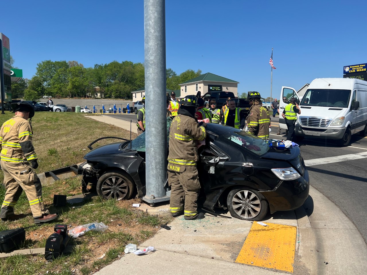 Clarksville deadly crash 