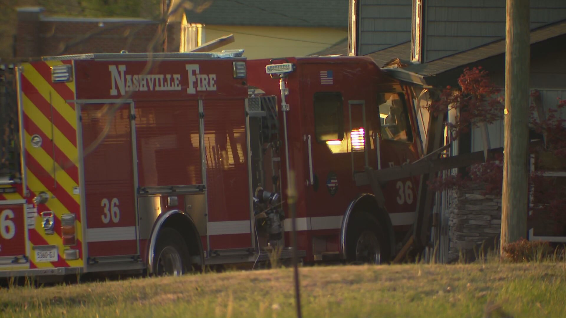 Fire Truck Into Vehicle_0603.jpeg