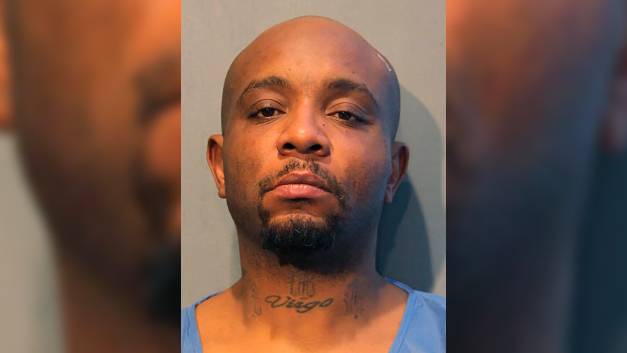 Chicago man charged with murder after deadly fight over Thanksgiving leftovers