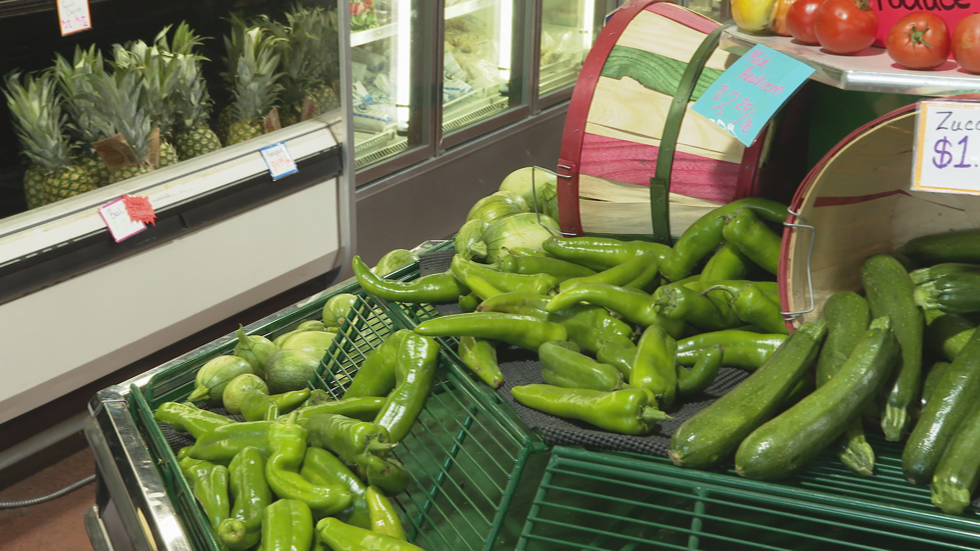 Fewer and fewer wholesalers are choosing to carry locally grown good and opting for cheaper ones from Mexico, according to Milberger