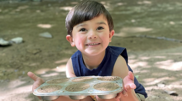 vince holding sand.png