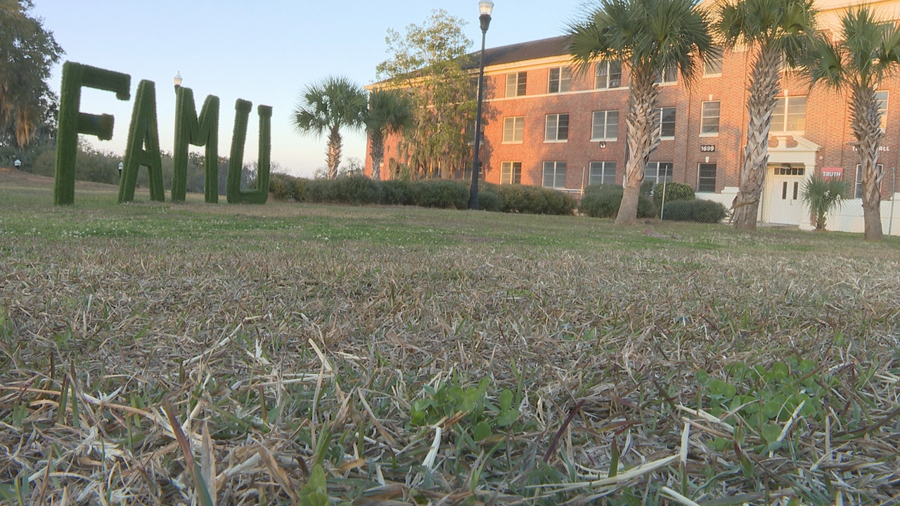 Florida A&M University's Truth Hall.bmp