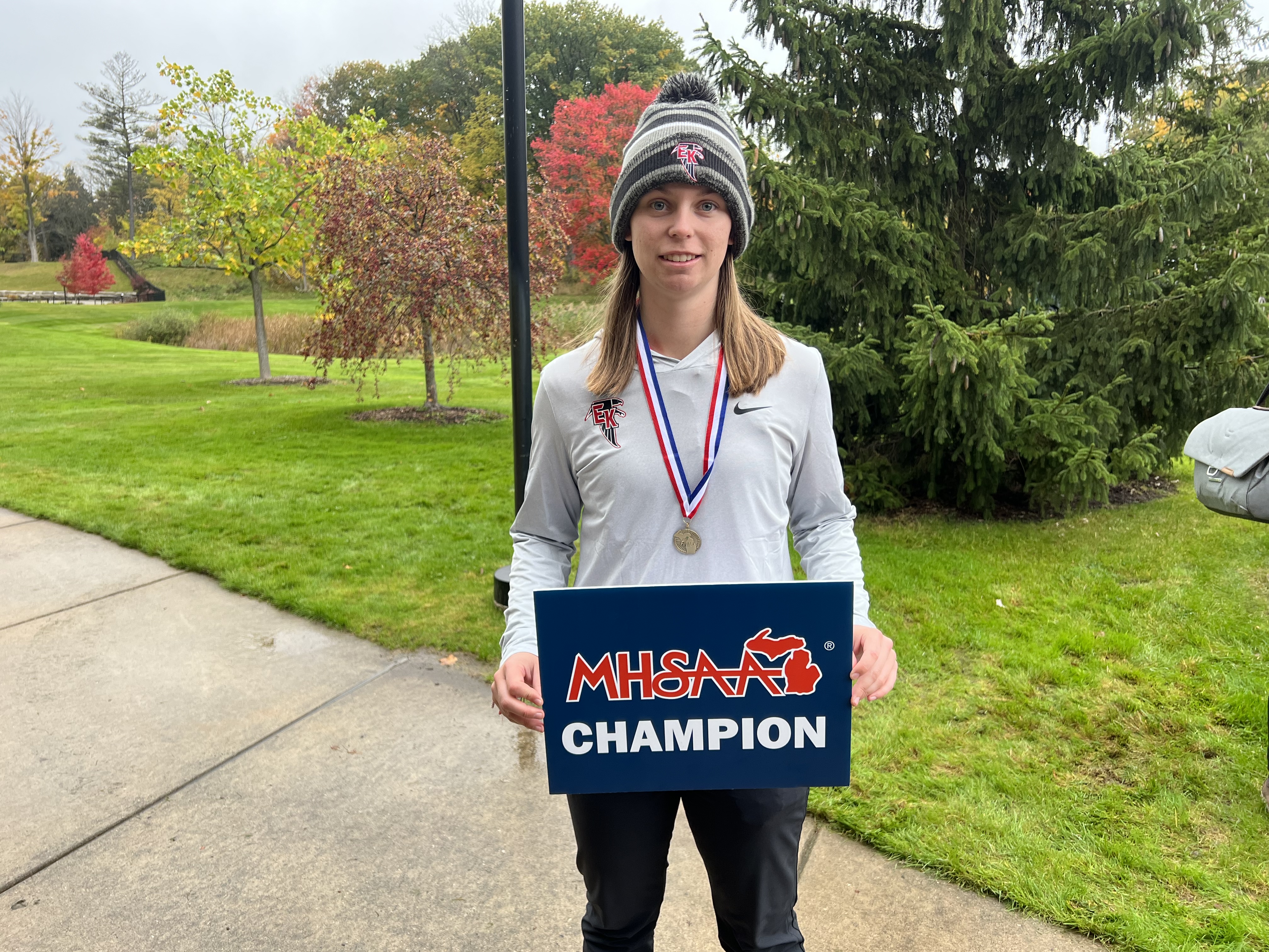 Elise Fennell wins the D1 girls golf state championship