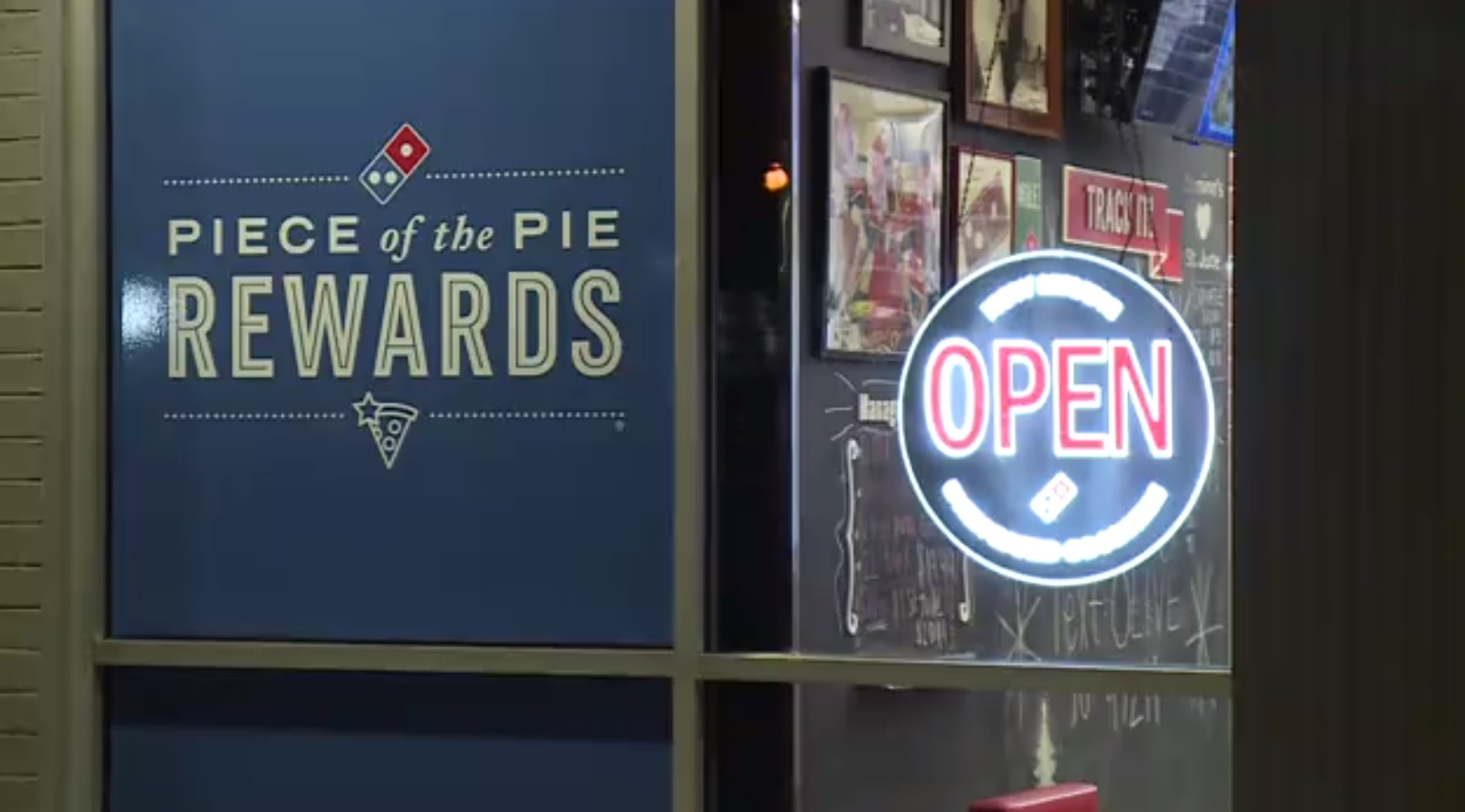 Domino's Pizza 03.jpg