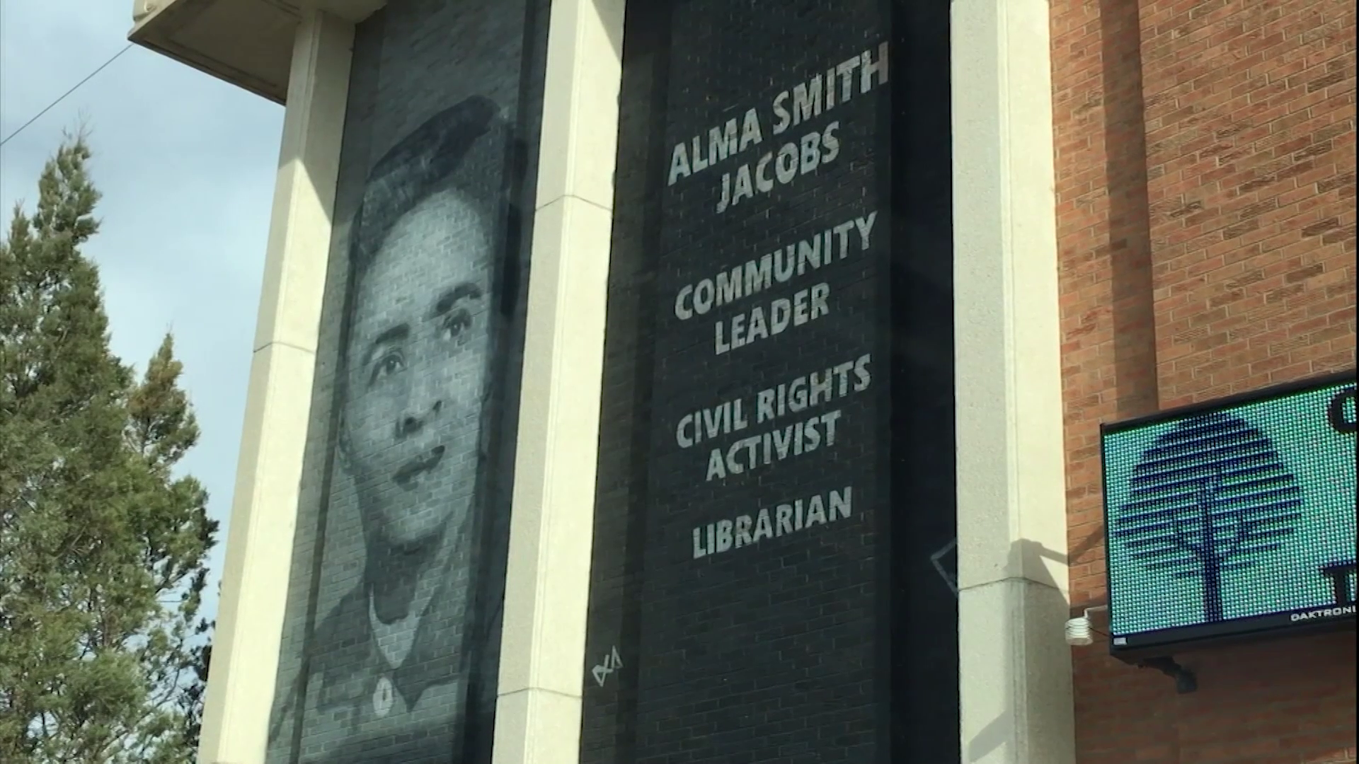 Alma Smith Jacobs