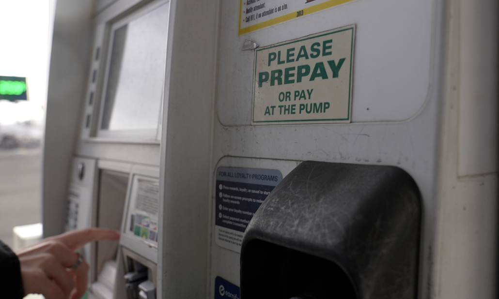 Michigan gas prices hit lowest point of the year