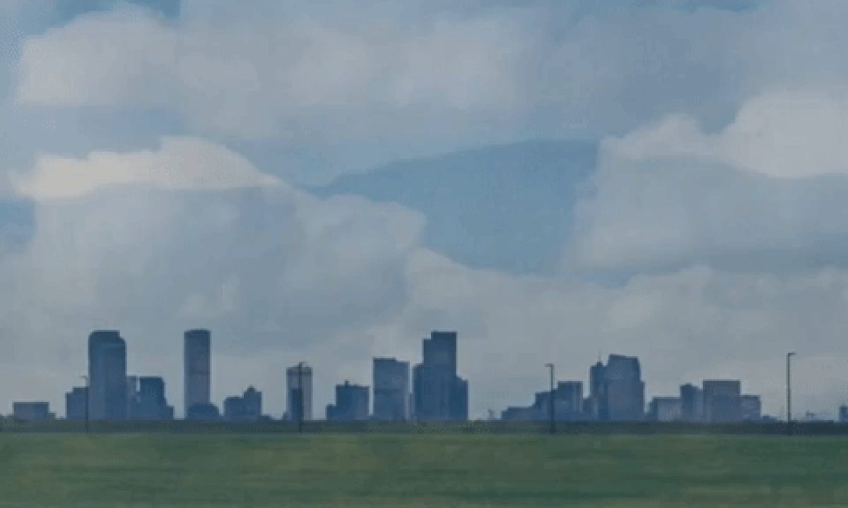 ezgif.com-resize (1).gif