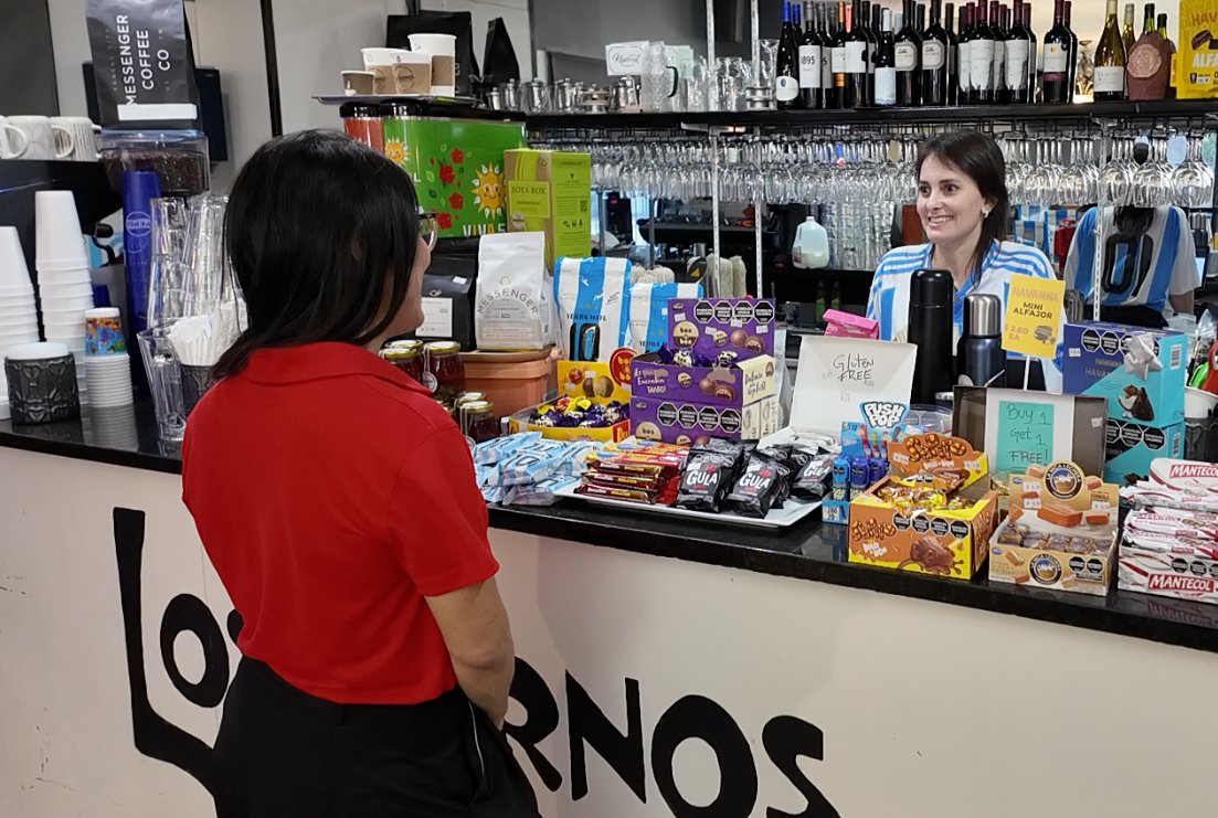 Isolina De La Vega,.png