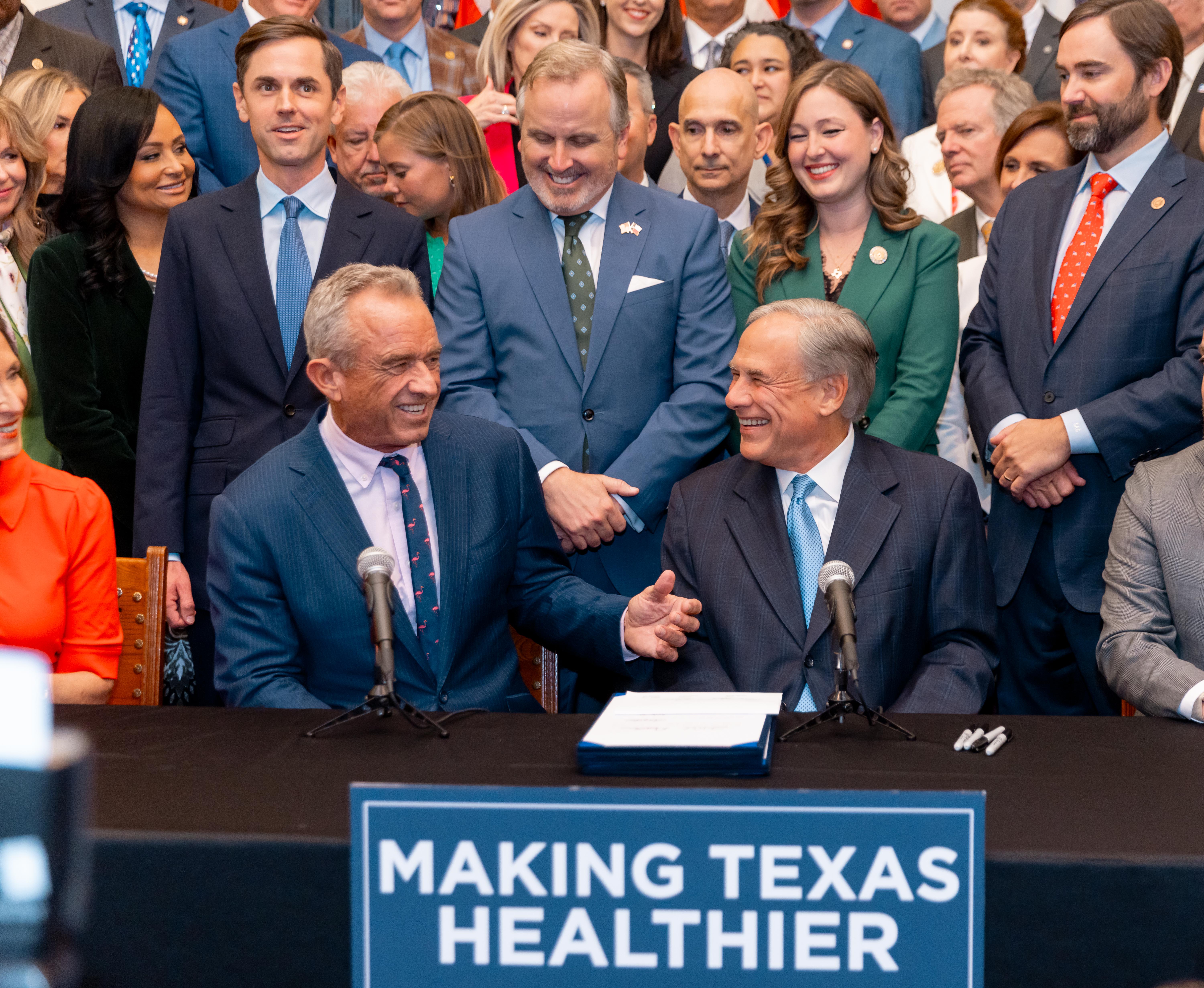 ABBOTT AND RFK JR.jpg