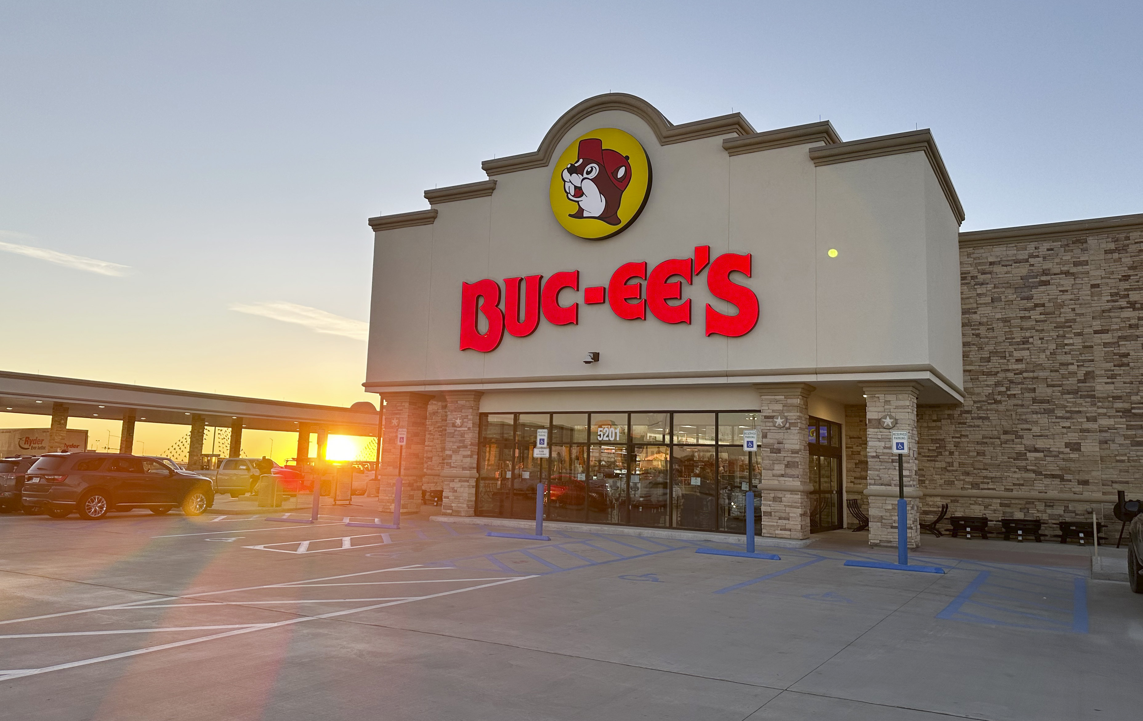 Biz Buc-ee's 