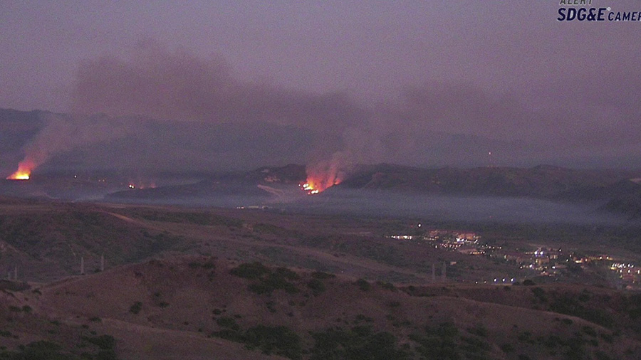 camp_pendleton_fire_canyon_fire_cam2_110323.jpg