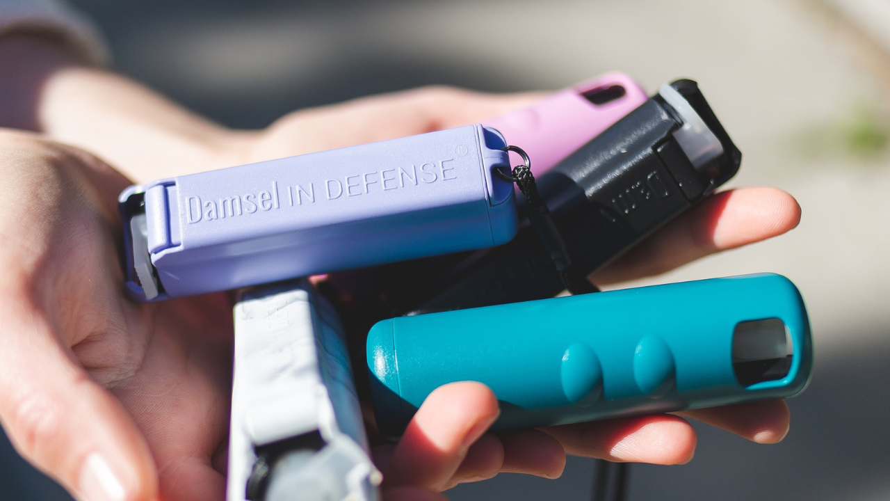 Damsel in Defense, Kern Living