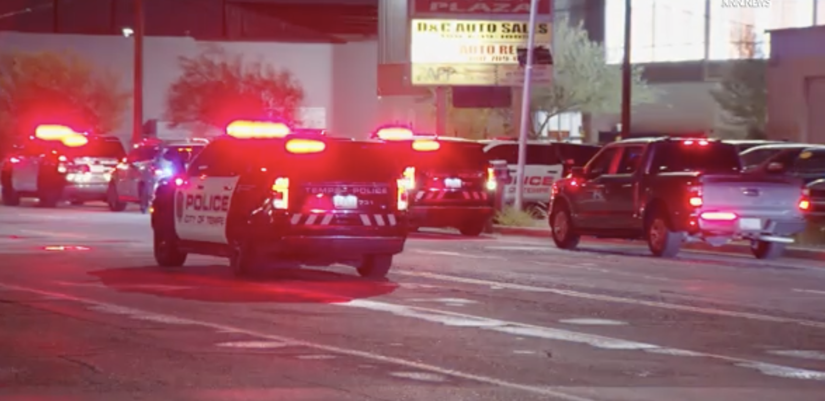 Tempe Town Lake robbery turned shooting