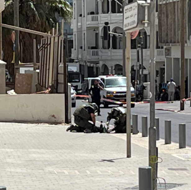 Colorado man charged with trying to firebomb US Embassy in Tel Aviv_molotovs.png