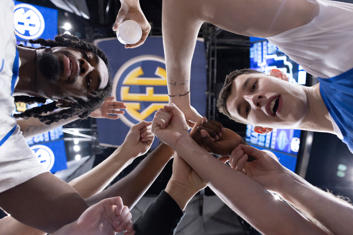 240314shootaround_26CW.JPG