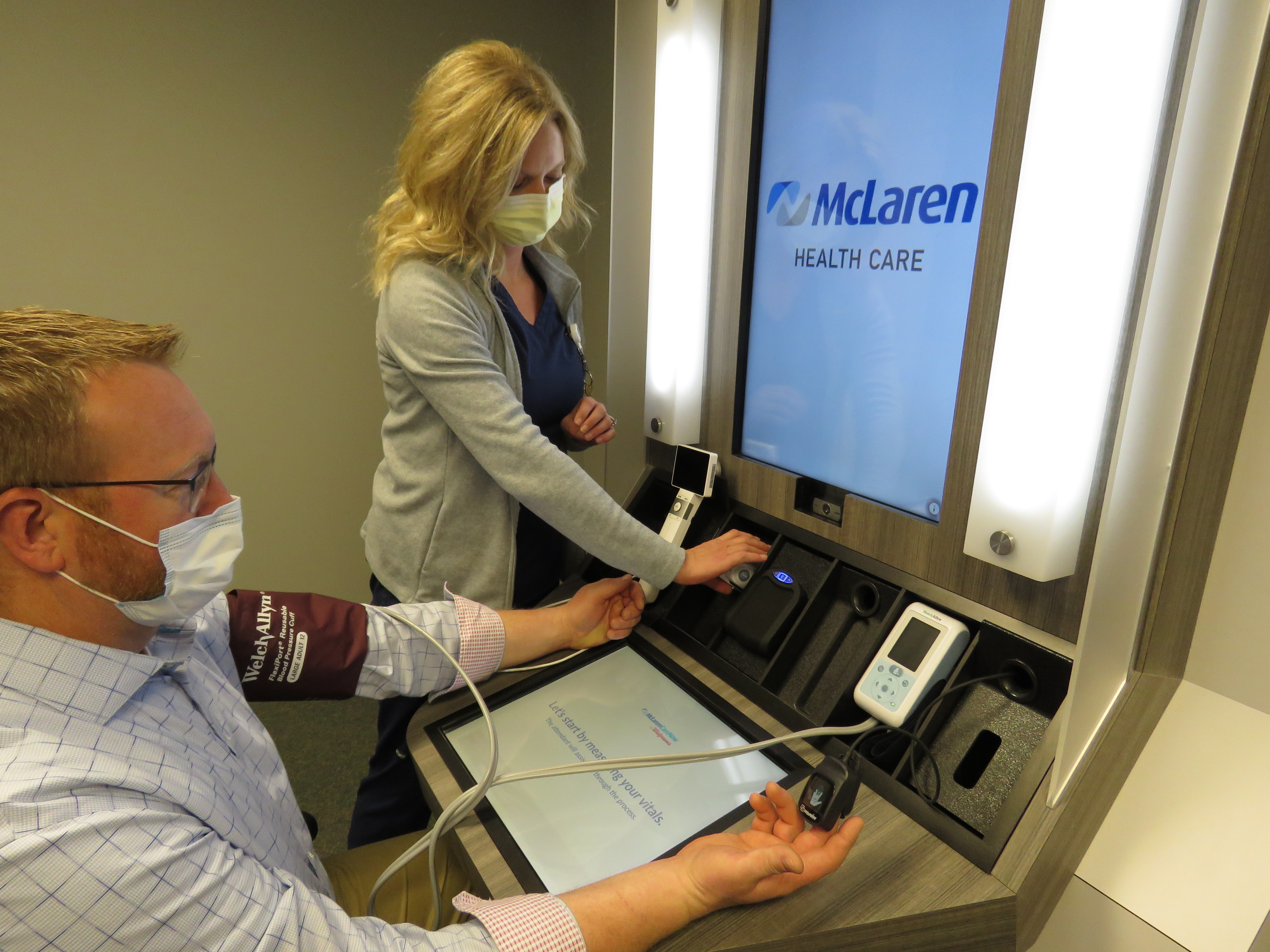 McLaren and Walgreens Open Health Clinic in Okemos