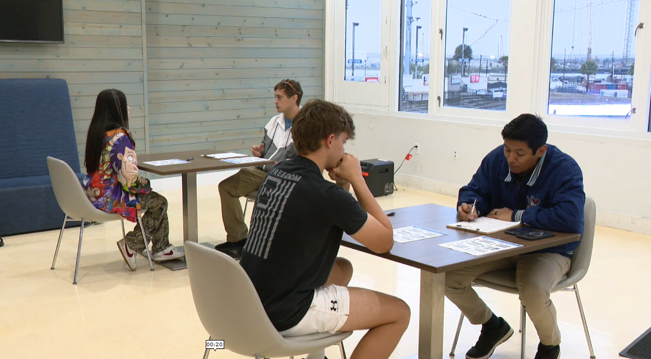 Hooks job fair pic.png