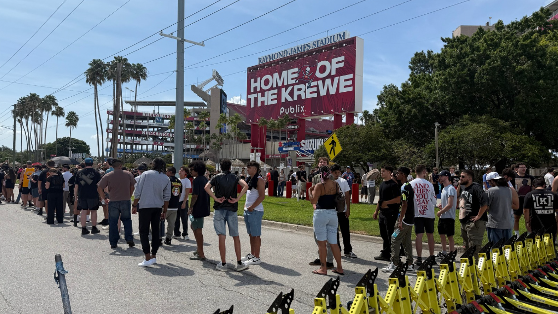 Despite pushback from lawmakers, Kayne West performs at Raymond James Stadium 