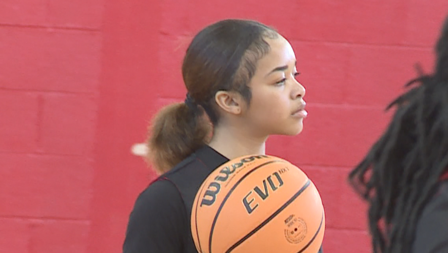 JIANA PRICE HAMPTON BASKETBALL