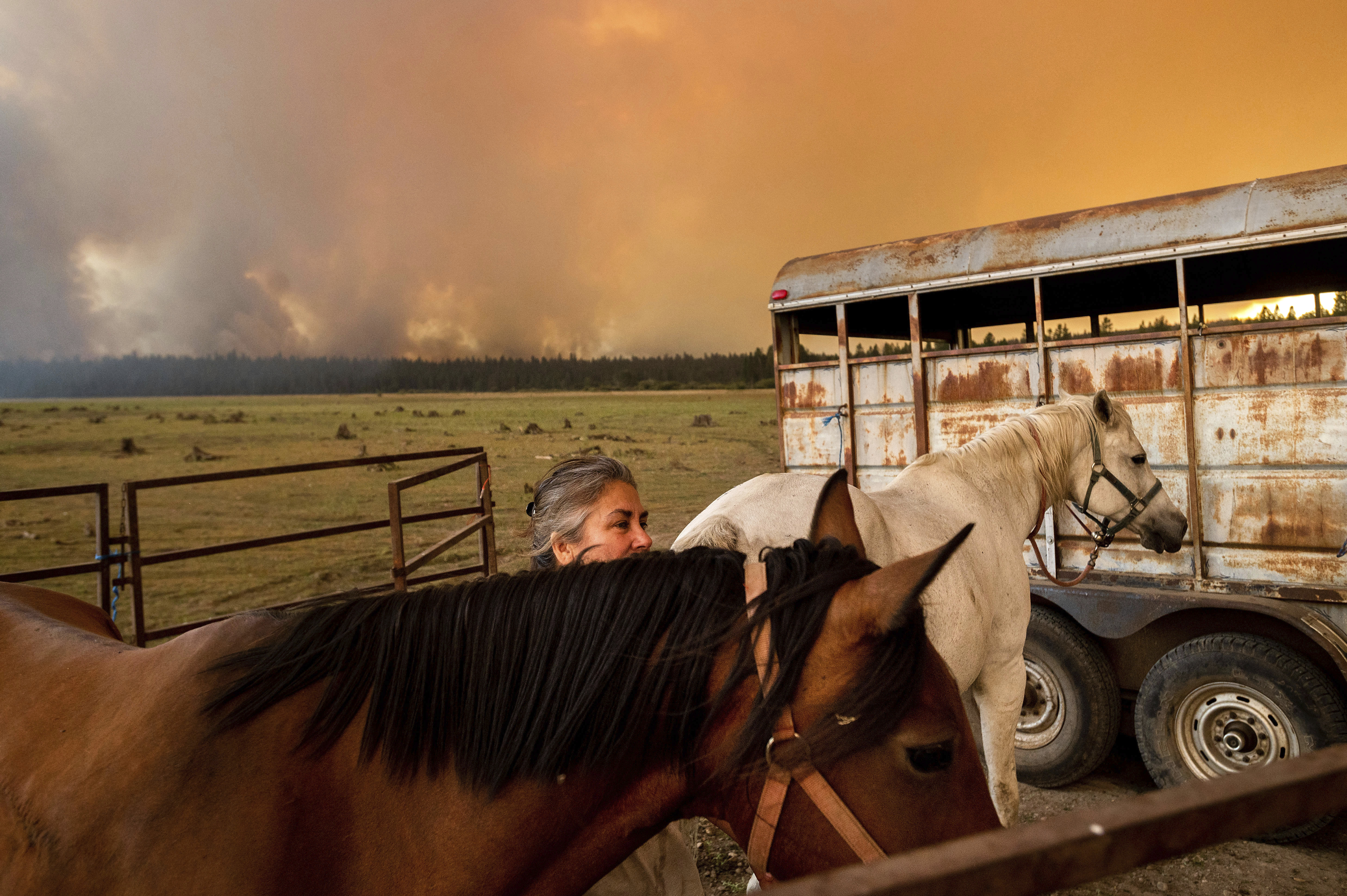 Hot, gusty weather could mean explosive fire growth in West