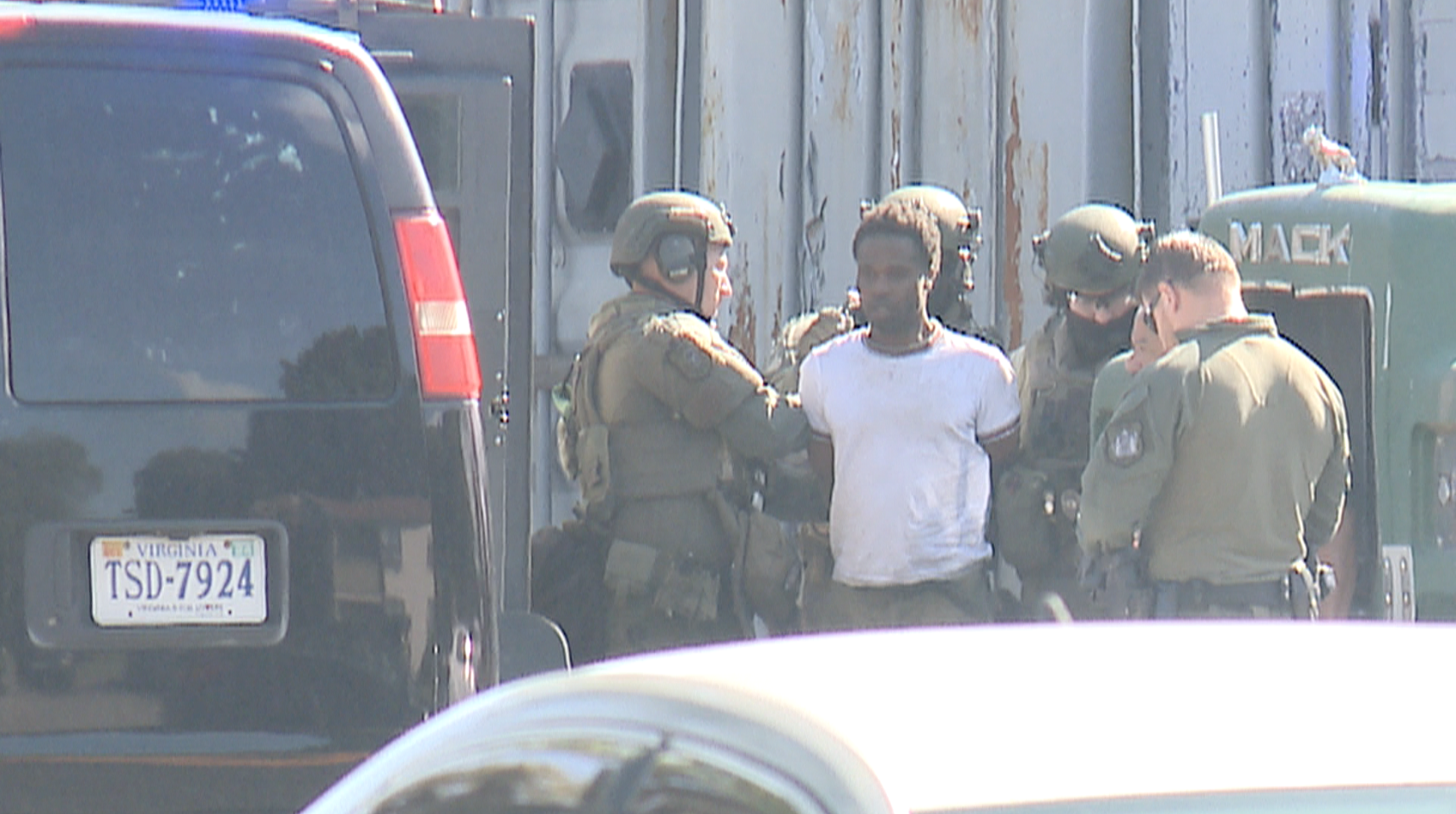 Suspect in Superior Pawn & Gun barricade surrenders after hours-long standoff