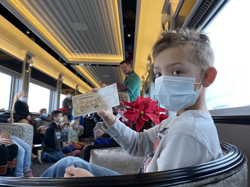 Montana Rail Link recreates "Polar Express" for Helena elementary students