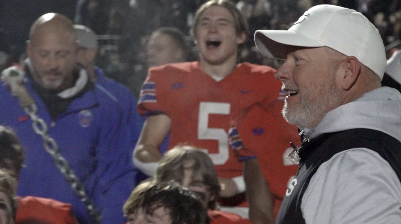 Slinger head coach Bill Jacklin