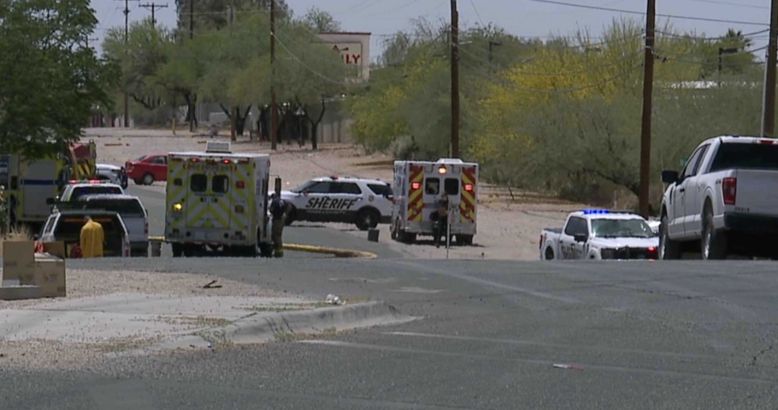 Brush fire prompts road closure near Country Club Rd and Benson Hwy
